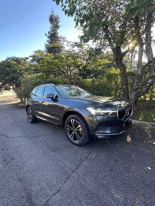 VOLVO XC60 2.0 T5 GASOLINA MOMENTUM AWD GEARTRONIC